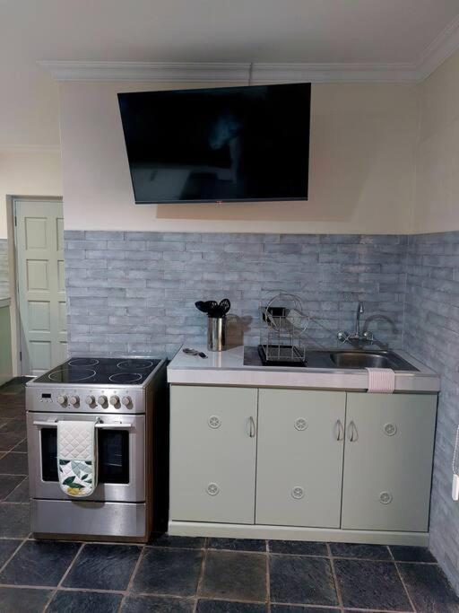 Hide Away On 21 Apartment Мозел Бей Екстериор снимка